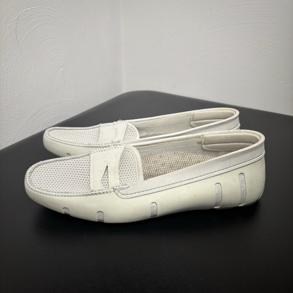 Swims‎ Unisex Penny Loafers White Slip On Mesh Size 38 Women's 7.5 Men's 5.5
